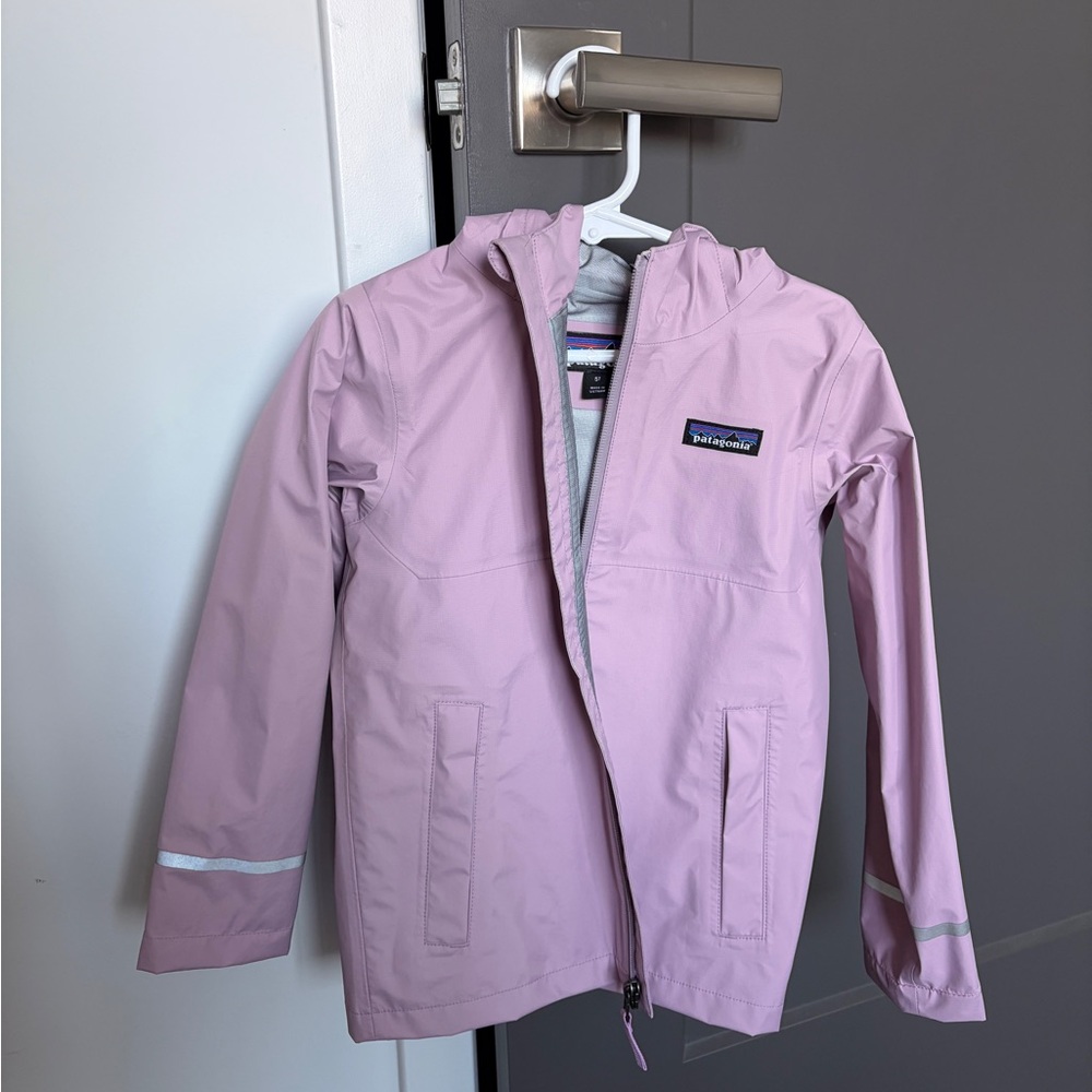 Patagonia kids Torrentshell 3L rain jacket in 5T